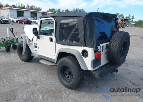 2005 Jeep Wrangler Se from USA, damaged, VIN 1J4FA29S95P314617